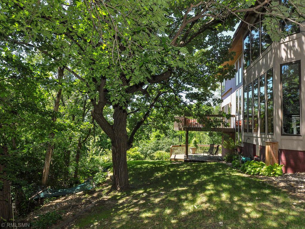 3721 Overlook Drive Bloomington, MN 55431 - Photo 47 of 57