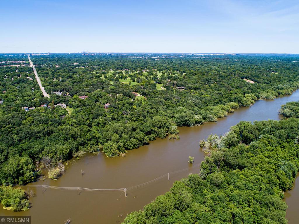 3721 Overlook Drive Bloomington, MN 55431 - Photo 49 of 57