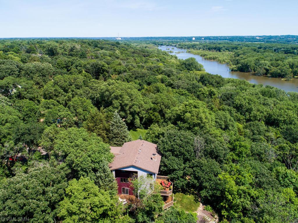 3721 Overlook Drive Bloomington, MN 55431 - Photo 51 of 57