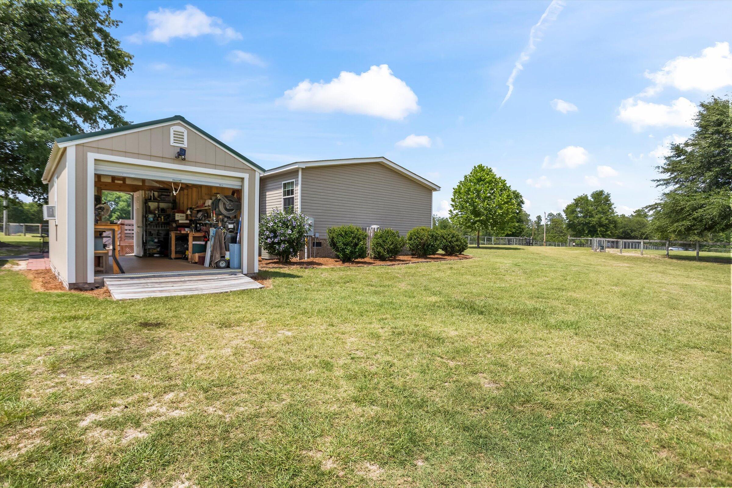 1178 Weeks Road Williston, SC 29853 - Photo 40 of 72