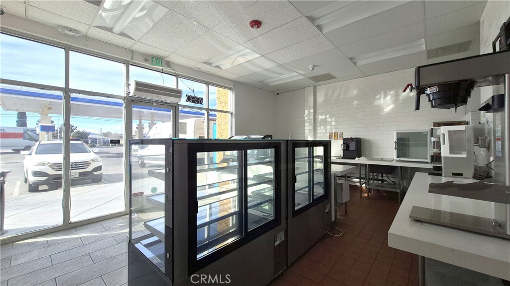 14920 Main Street, Unit 2 Hesperia, CA 92345 - Photo 3 of 5