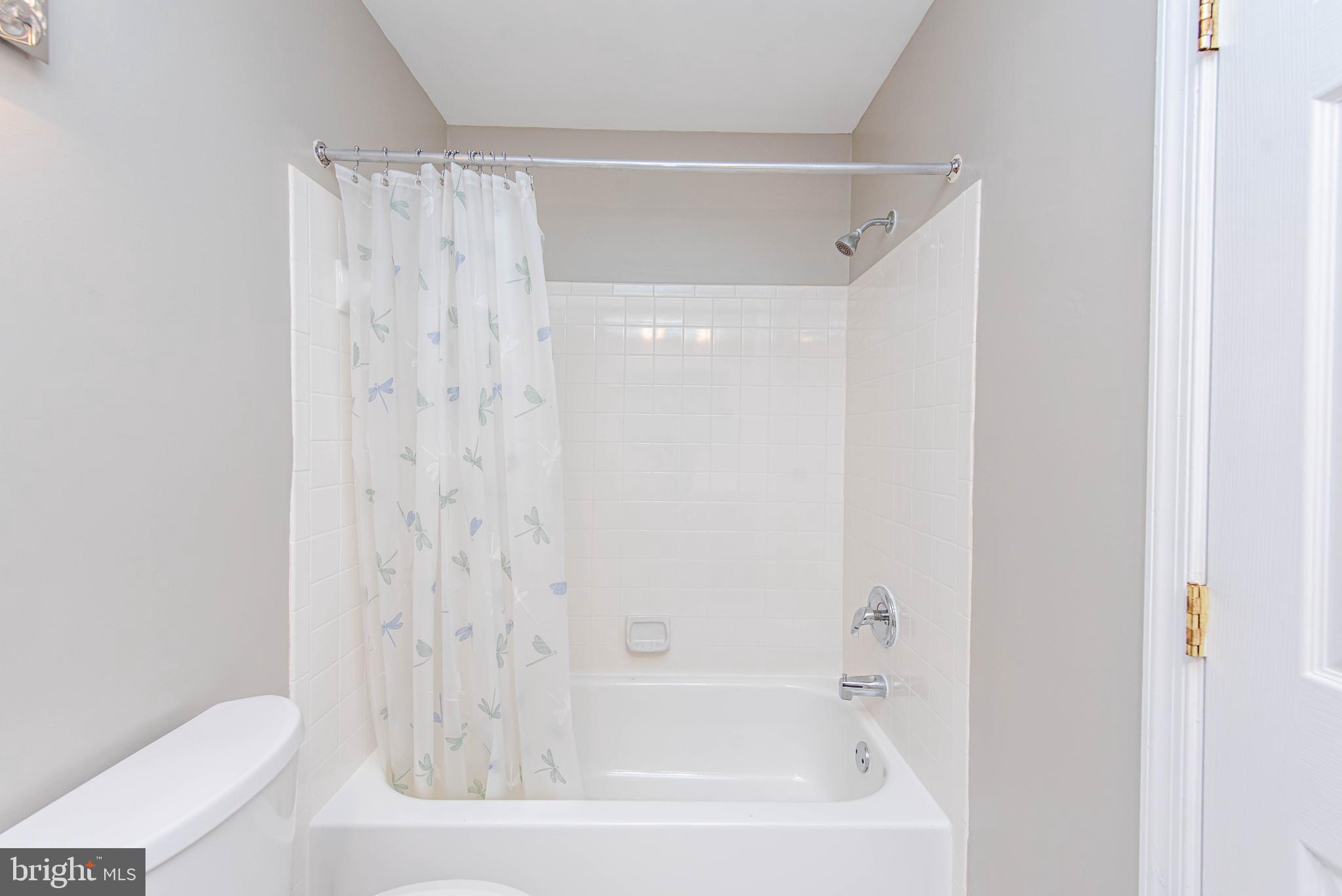 7902 Crows Nest Court, Unit 345 Laurel, MD 20707 - Photo 24 of 35 Hall Bath - fresh paint