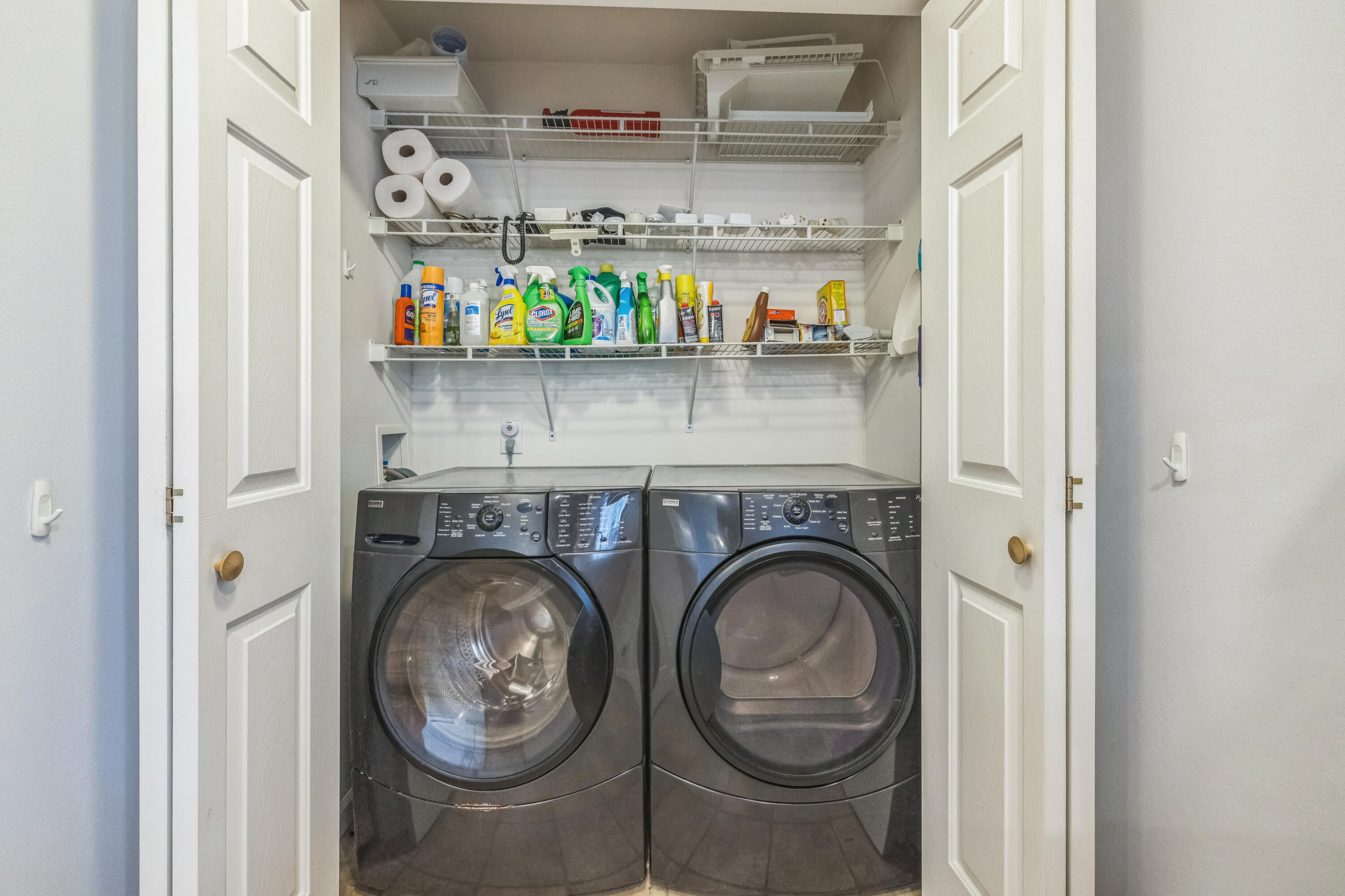 204 Weiss Road Stroudsburg, PA 18360 - Photo 8 of 30 a close up view of washer and dryer