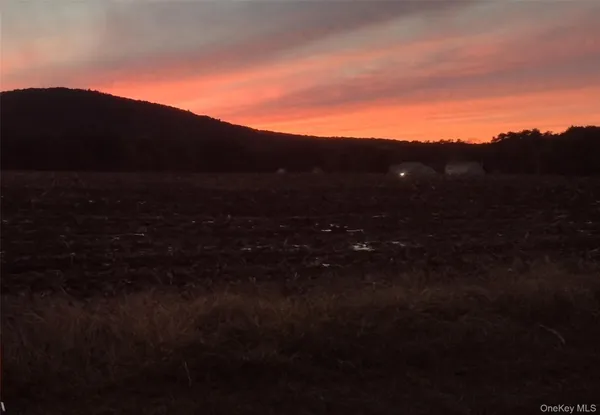 $489,000 | 82 Lake Road, Pine Plains, NY 12567