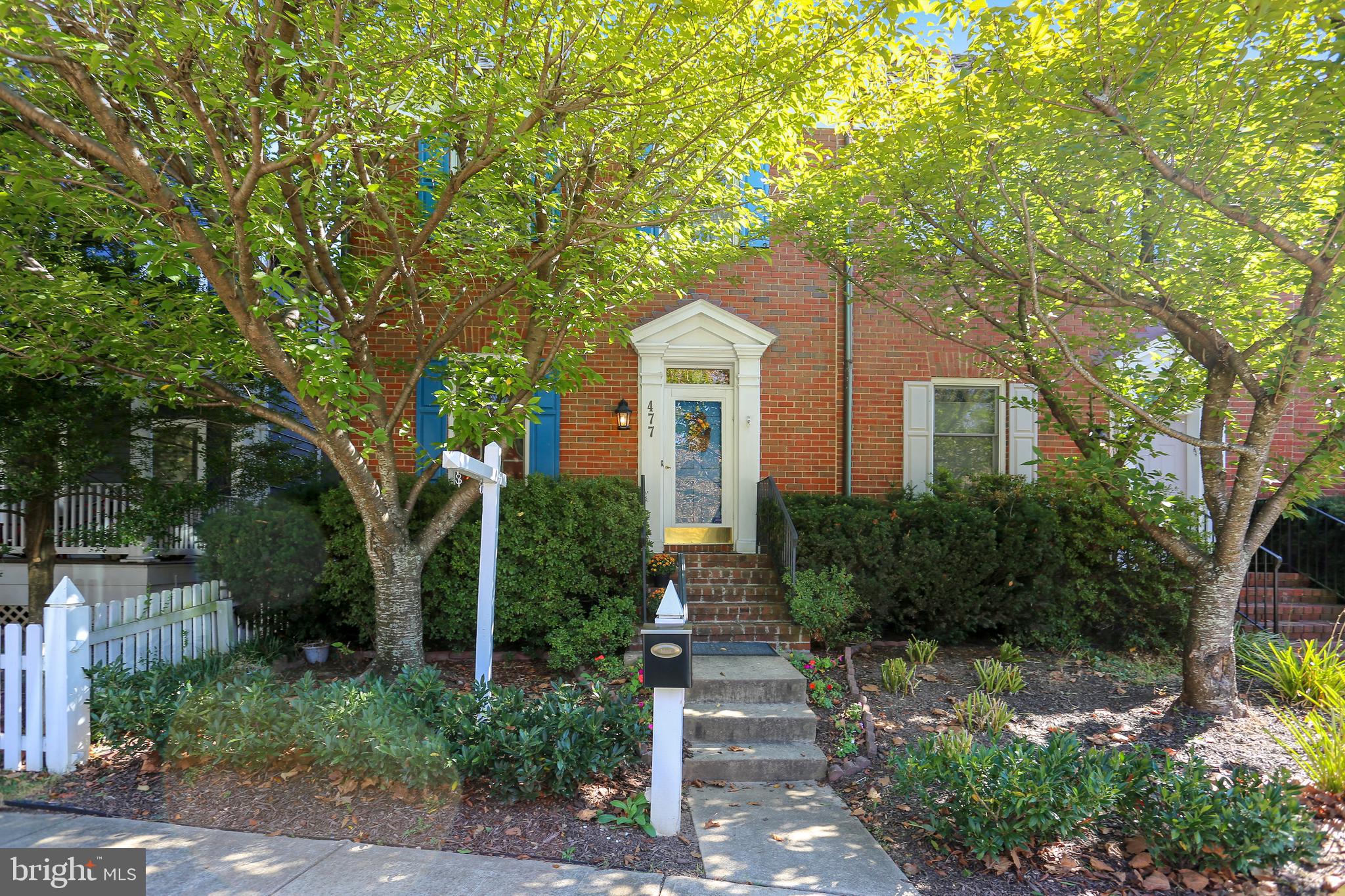 477 Tschiffely Square Road