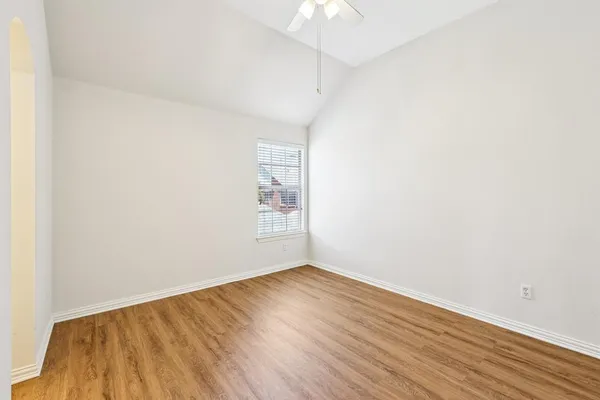 $3,200 | 458 Richmond Street, Irving, TX 75063