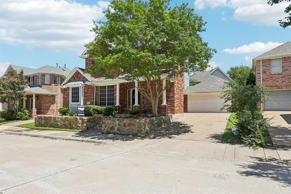 $3,200 | 458 Richmond Street, Irving, TX 75063
