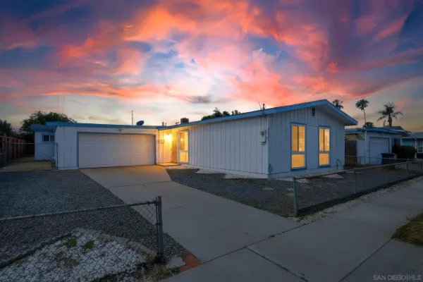 $949,000 | 4041 Appleton Street, San Diego, CA 92117