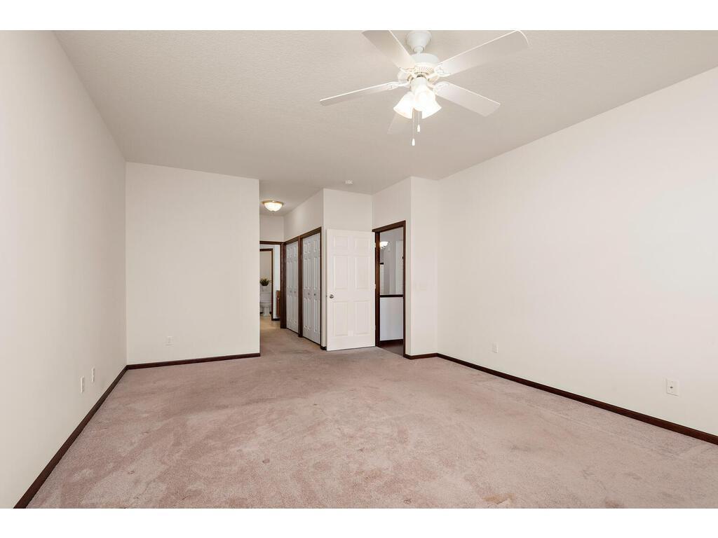 7401 Shadyview Lane North Maple Grove, MN 55311 - Photo 14 of 59