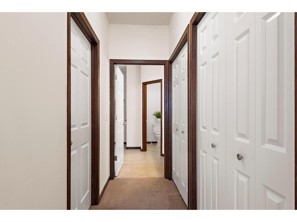 7401 Shadyview Lane North Maple Grove, MN 55311 - Photo 15 of 59