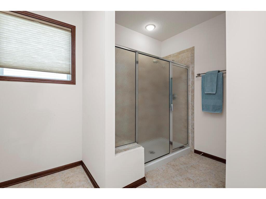 7401 Shadyview Lane North Maple Grove, MN 55311 - Photo 19 of 59