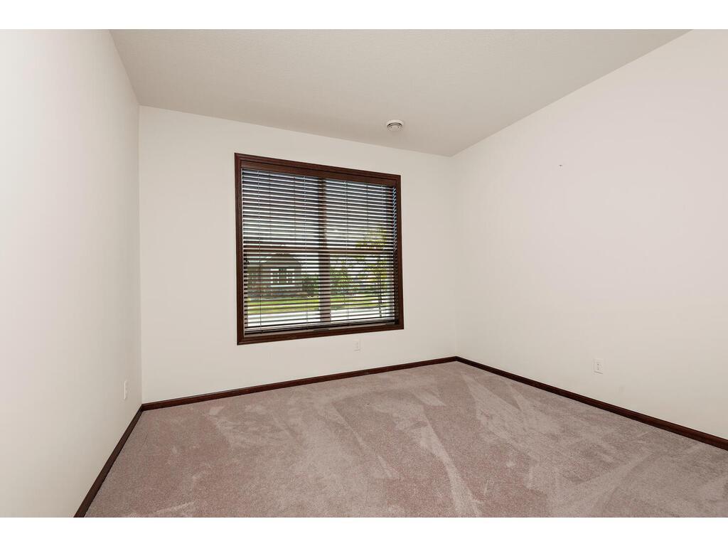 7401 Shadyview Lane North Maple Grove, MN 55311 - Photo 25 of 59