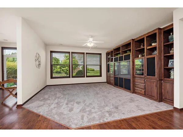 $554,900 | 7401 Shadyview Lane North, Maple Grove, MN 55311