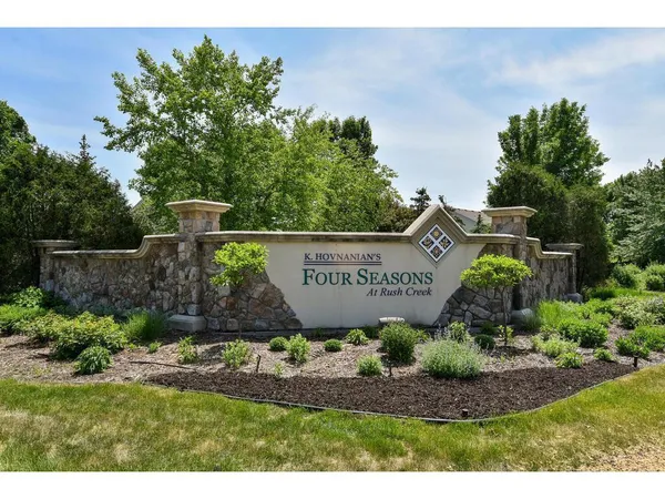 $554,900 | 7401 Shadyview Lane North, Maple Grove, MN 55311