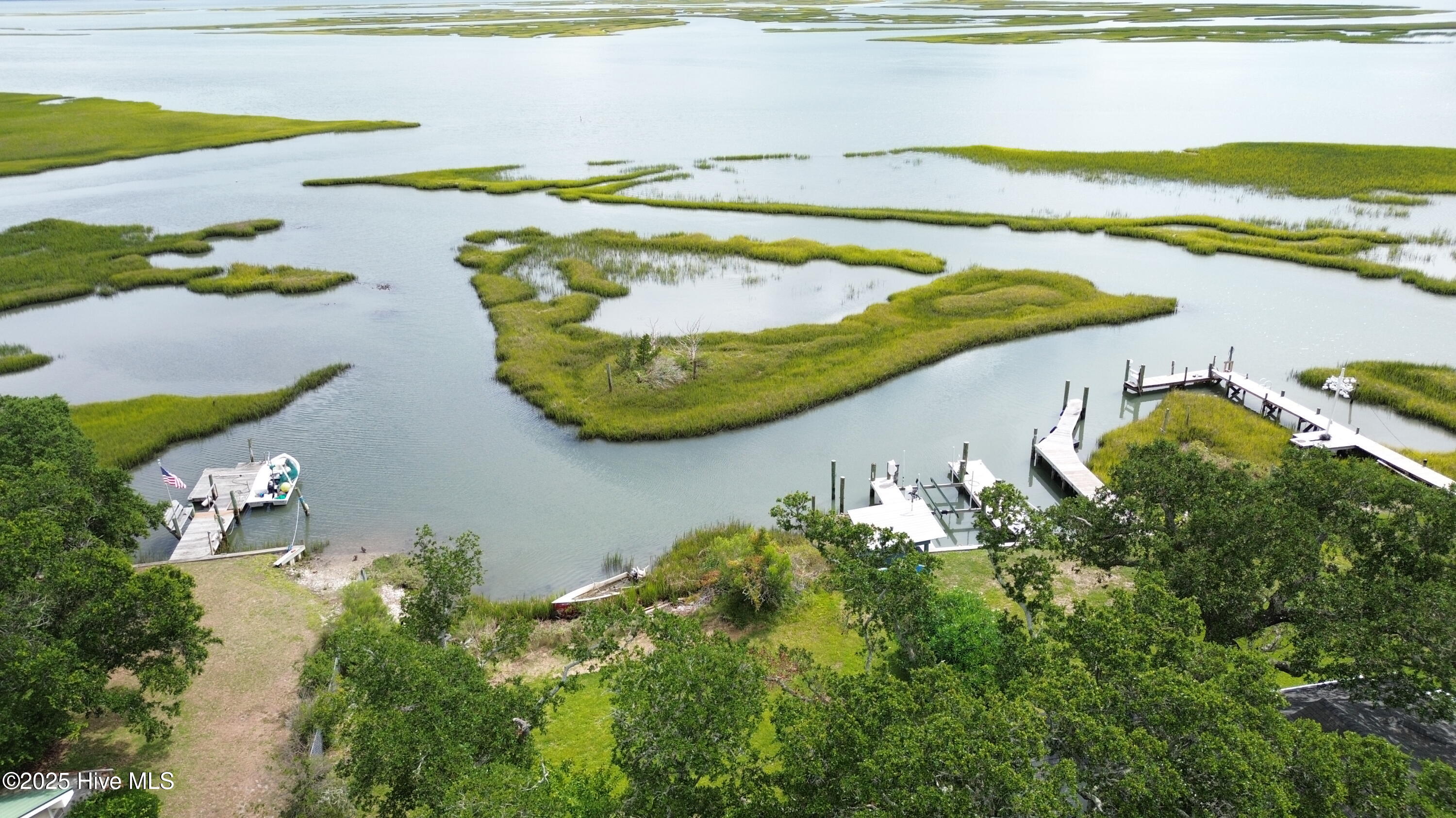 107 Lennoxville Point Road Beaufort, NC 28516 - Photo 3 of 47 DJI_0006