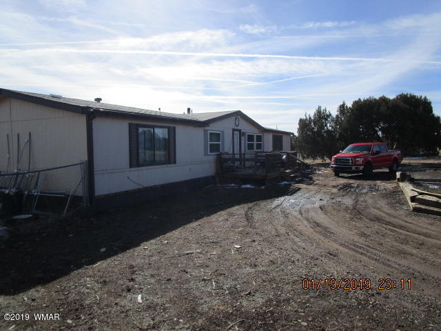 40 Evergreen Lane Concho, AZ 85924 - Photo 2 of 16