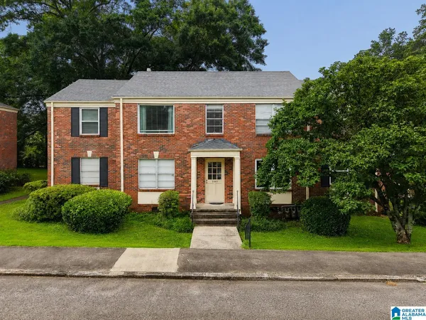 $390,000 | 2503 Mountain Brook Circle, Unit C, Birmingham, AL 35223