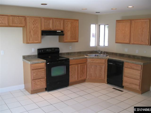 1450 Peavine Road Reno, NV 89503 - Photo 4 of 8 Photo 4