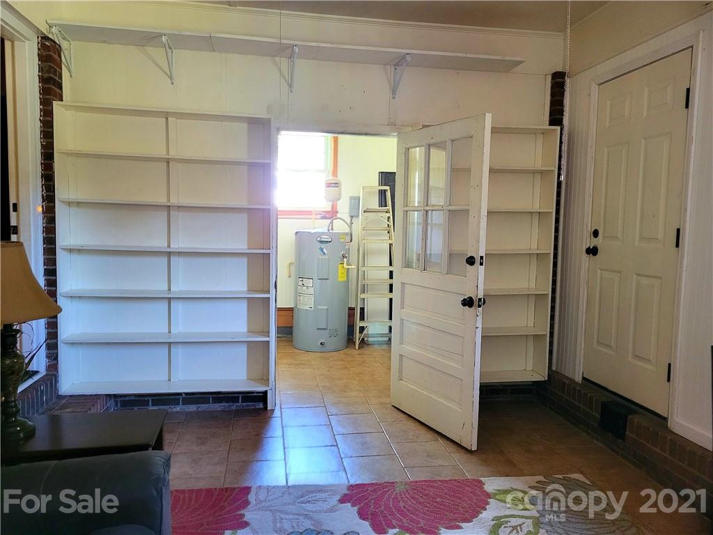3411 Fallston Road Shelby, NC 28150 - Photo 25 of 39 a view of walk in closet