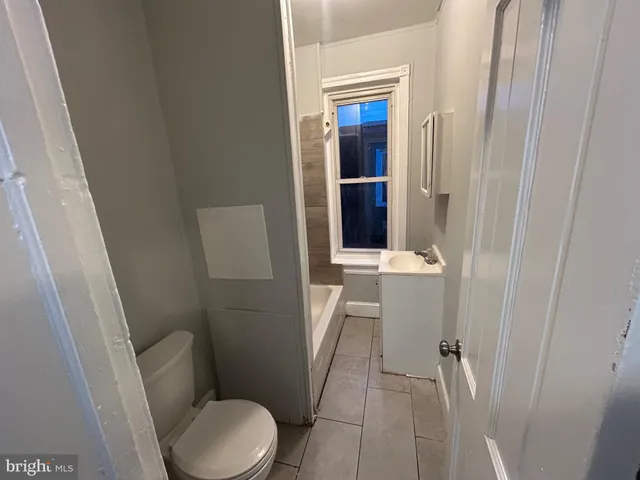 $1,250 | 4545 North Hicks Street, Philadelphia, PA 19140