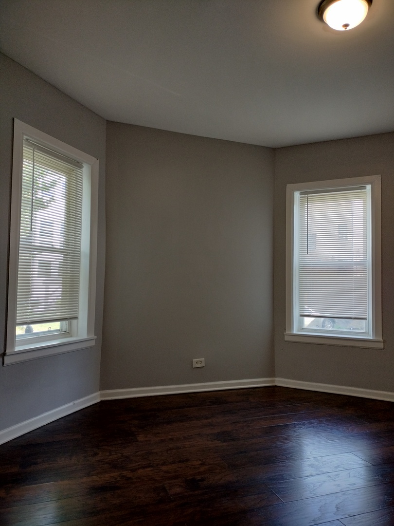 2525 East 72nd Place, Unit 1 Chicago, IL 60649 - Photo 12 of 21