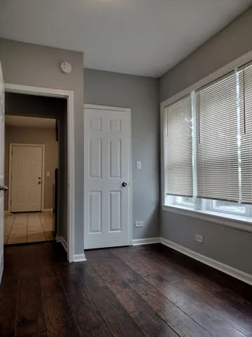 $1,475 | 2525 East 72nd Place, Unit 1, Chicago, IL 60649