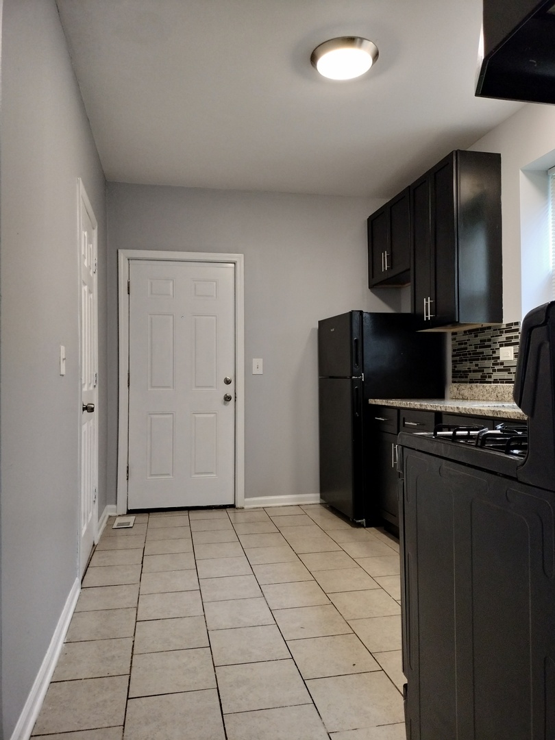 2525 East 72nd Place, Unit 1 Chicago, IL 60649 - Photo 19 of 21