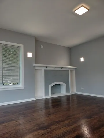 $1,475 | 2525 East 72nd Place, Unit 1, Chicago, IL 60649