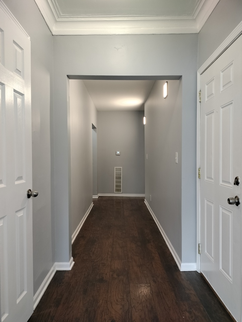 2525 East 72nd Place, Unit 1 Chicago, IL 60649 - Photo 6 of 21