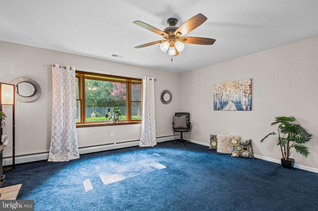 11 Cardinal Road Levittown, PA 19057 - Photo 18 of 27