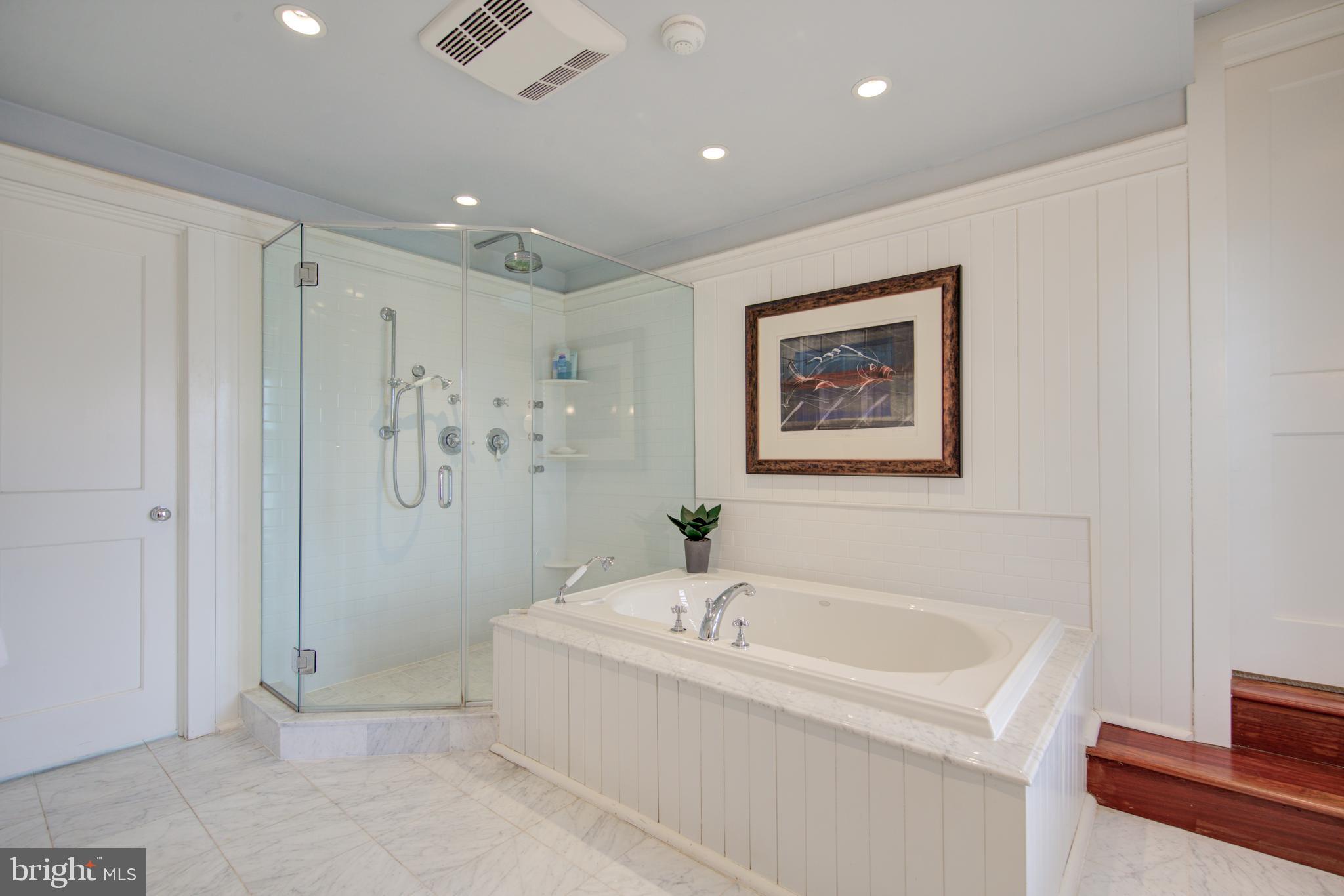 120 Patton Lane Wayne, PA 19087 - Photo 26 of 39 Master Bath