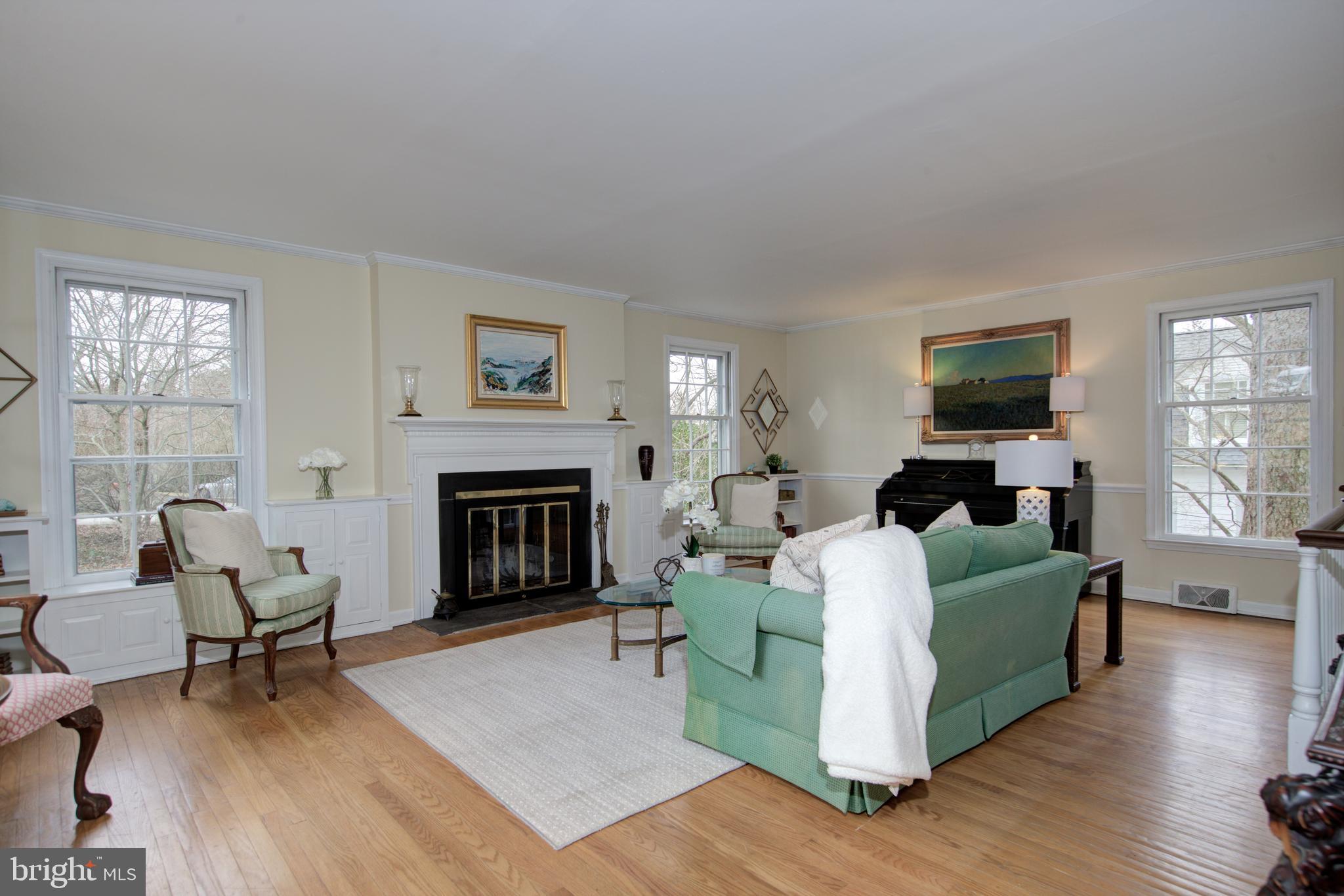 120 Patton Lane Wayne, PA 19087 - Photo 5 of 39 Formal Living Room