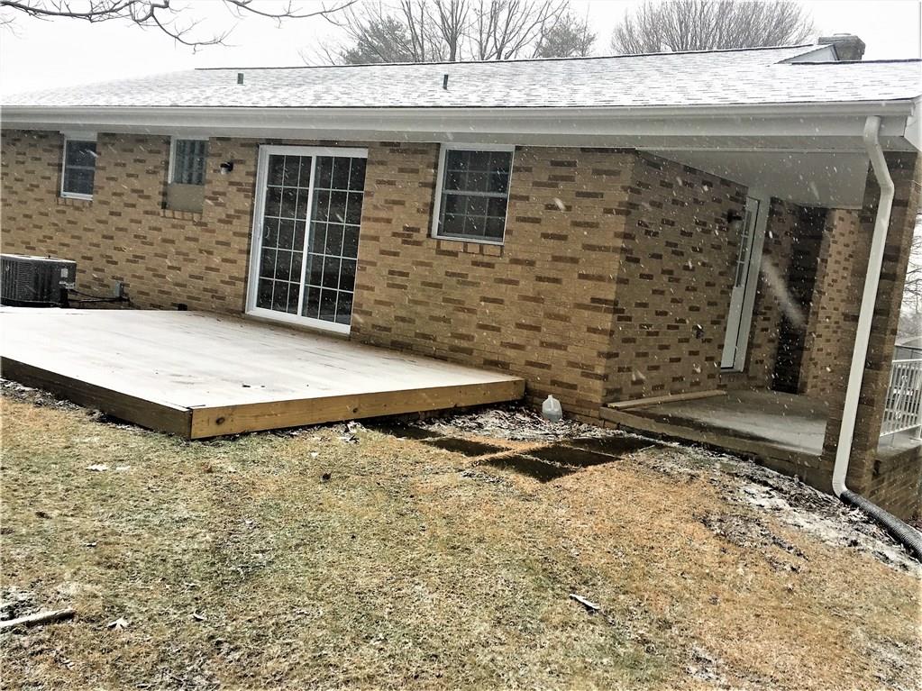 134 Spring Hill Road Aliquippa, PA 15001 - Photo 17 of 19 Exterior Rear