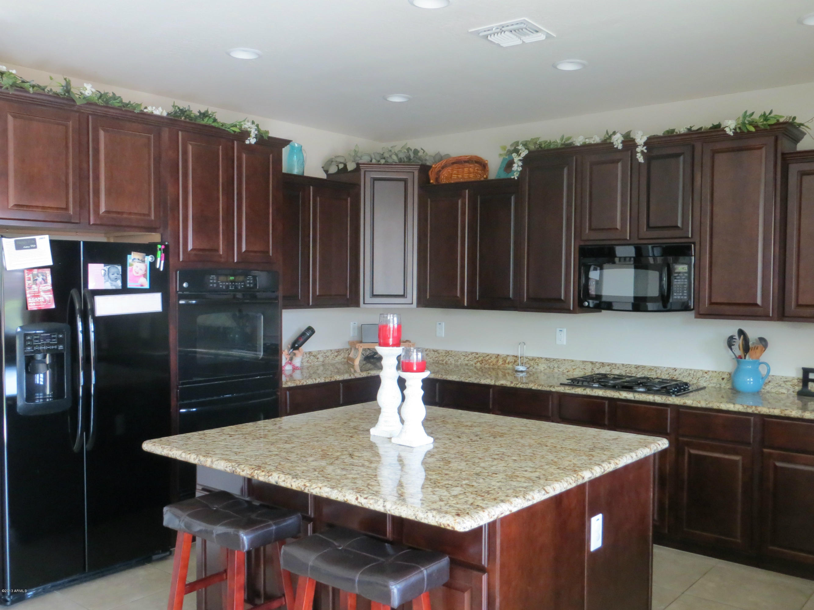 3052 North Point Ridge Road Buckeye, AZ 85396 - Photo 12 of 50 3052 N Point Ridge 025