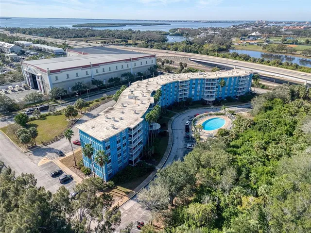 $1,750 | 3315 58th Avenue South, Unit 112, St. Petersburg, FL 33712