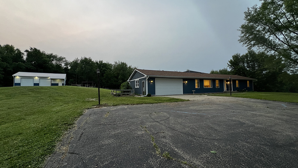 15501 Bishop Road Morrison, IL 61270 - Photo 6 of 69