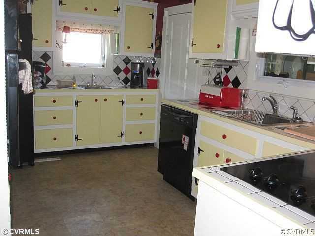 208 Germantown Road Farmville, VA 23901 - Photo 6 of 15 Gallery Image 6