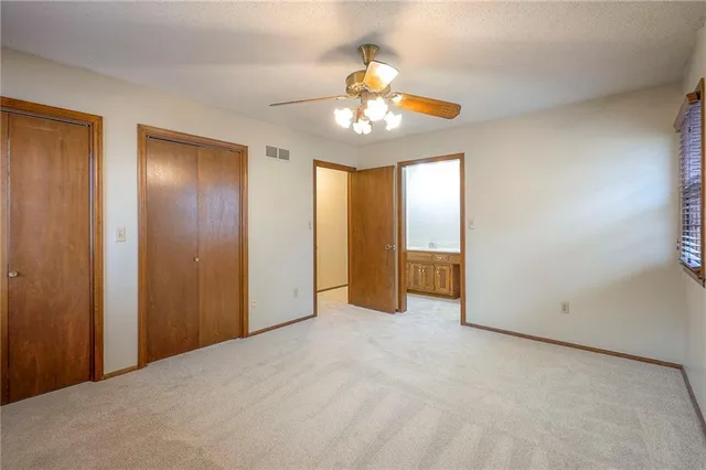 $350,000 | 13921 South Brookwood Court, Olathe, KS 66062