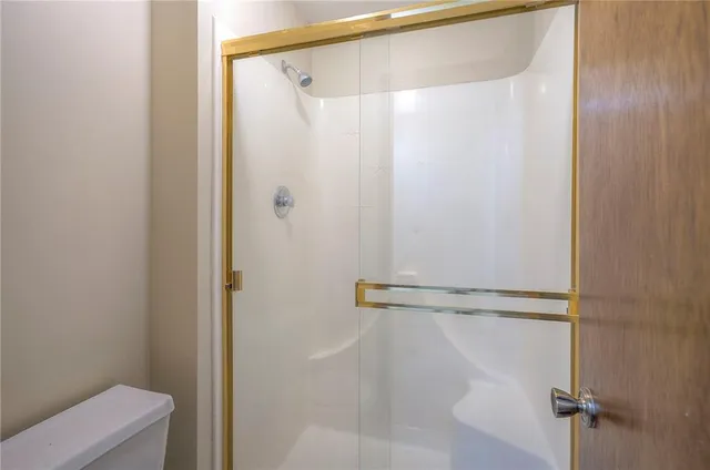 $350,000 | 13921 South Brookwood Court, Olathe, KS 66062