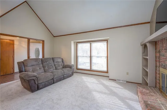 $350,000 | 13921 South Brookwood Court, Olathe, KS 66062