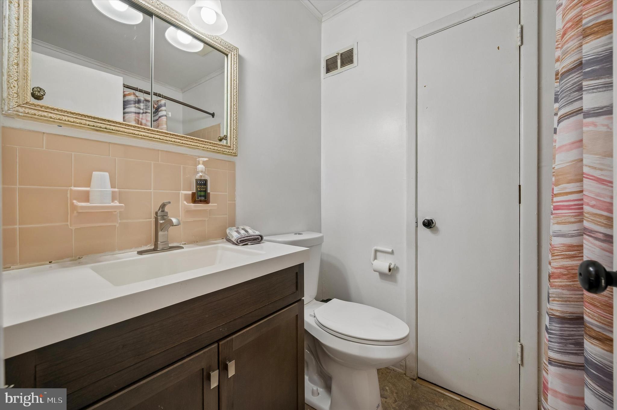 891 Ivyland Road Warminster, PA 18974 - Photo 11 of 25