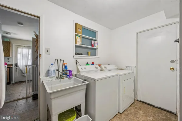 $475,000 | 891 Ivyland Road, Warminster, PA 18974