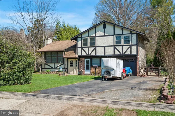 $475,000 | 891 Ivyland Road, Warminster, PA 18974