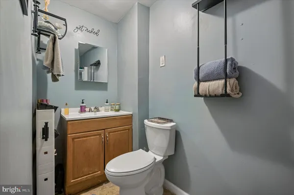 $475,000 | 891 Ivyland Road, Warminster, PA 18974