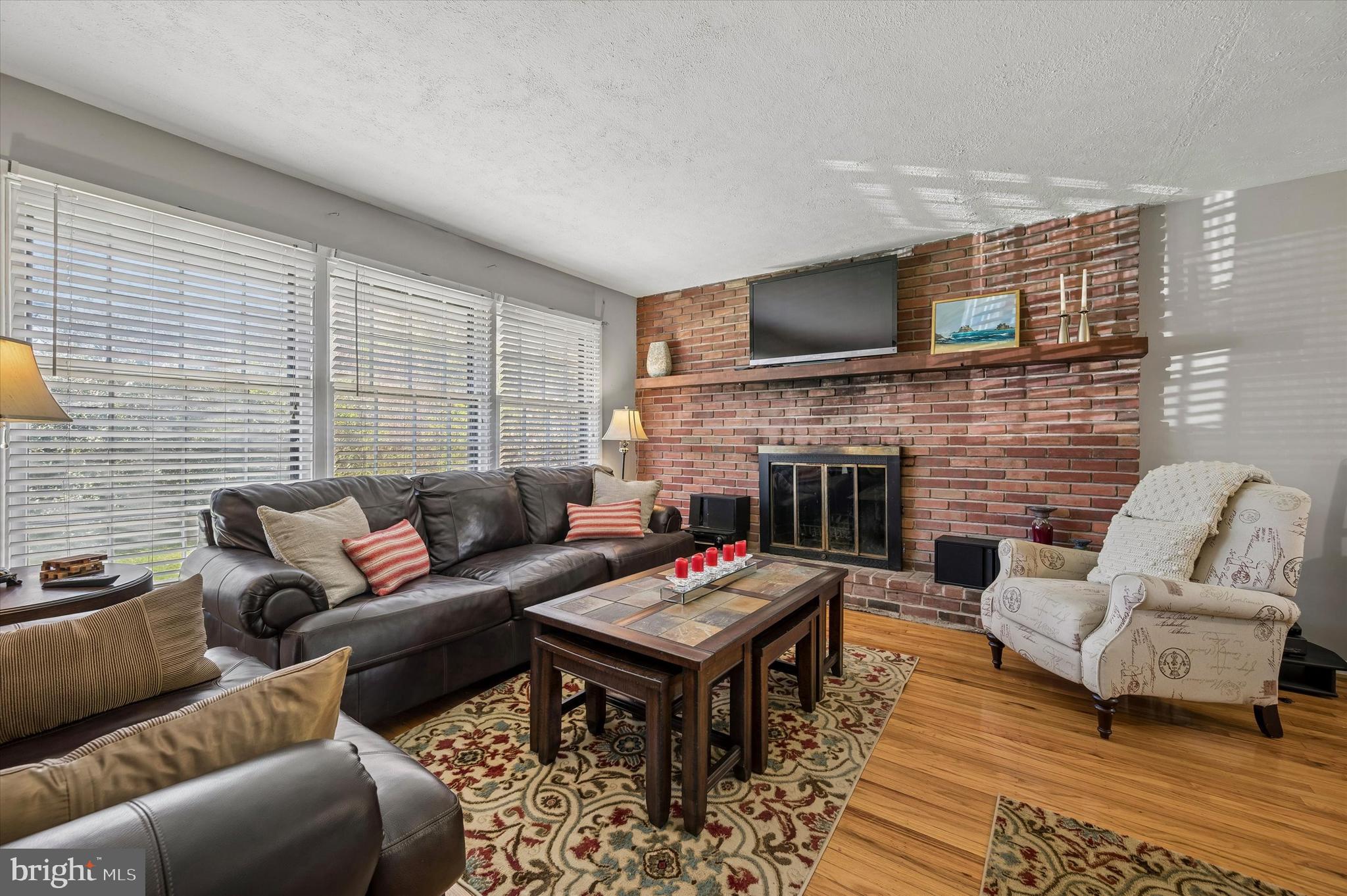 891 Ivyland Road Warminster, PA 18974 - Photo 3 of 25