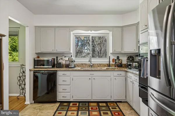 $475,000 | 891 Ivyland Road, Warminster, PA 18974
