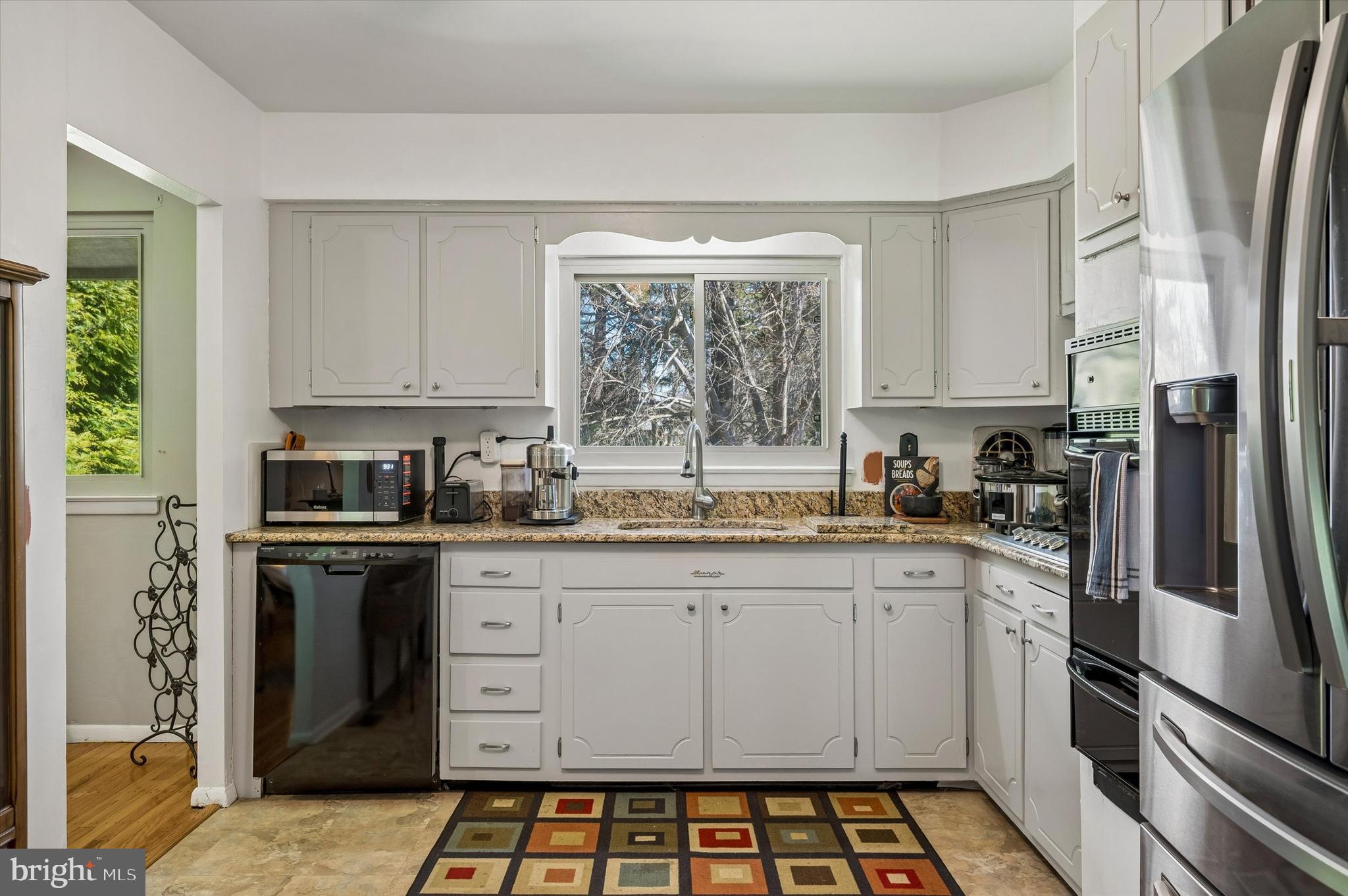 891 Ivyland Road Warminster, PA 18974 - Photo 8 of 25