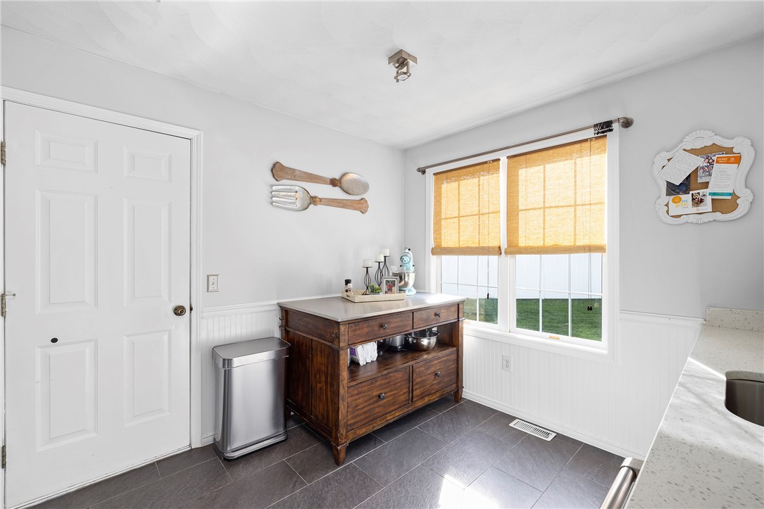 20 Hunters Crossing Drive Coventry, RI 02816 - Photo 7 of 21 Gallery Image 7