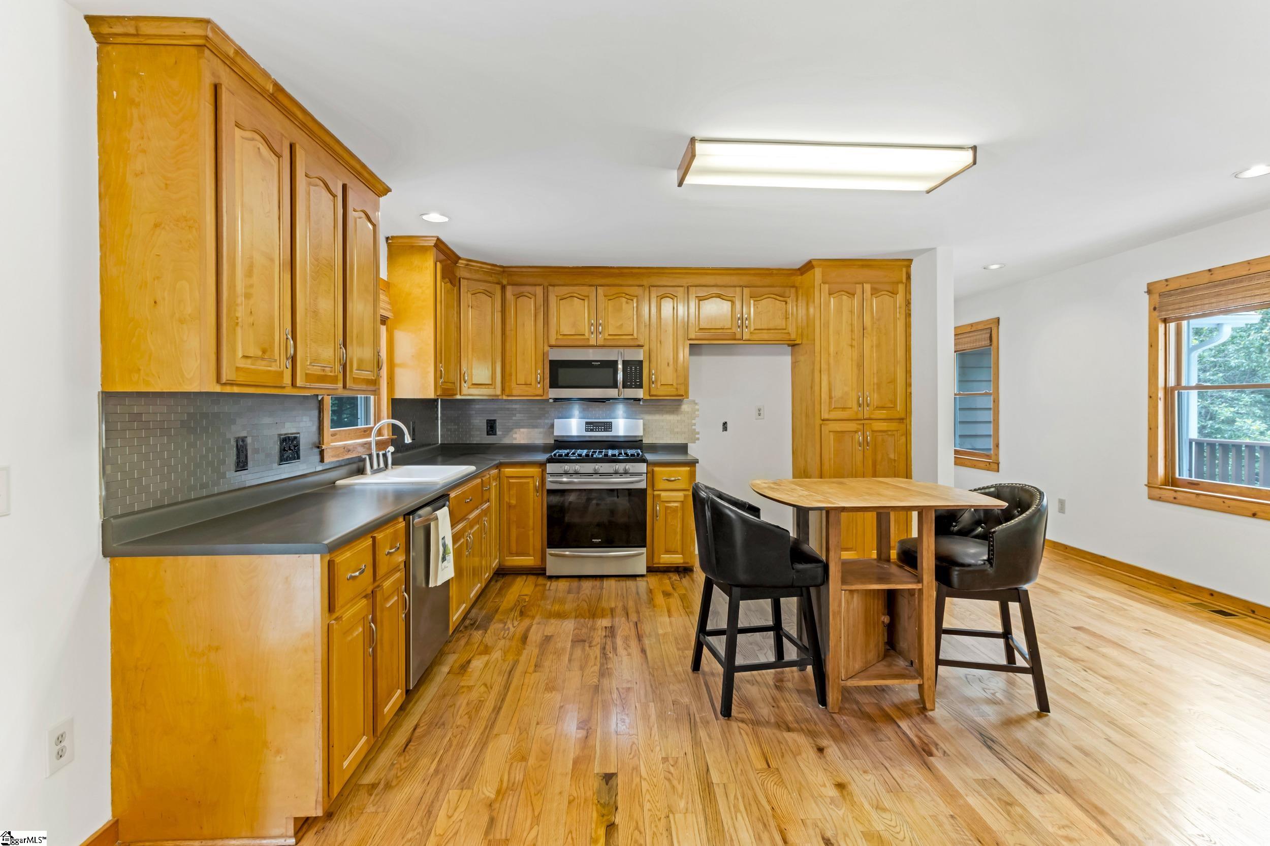 155 Shepherd Springs Drive Cleveland, SC 29635 - Photo 10 of 33