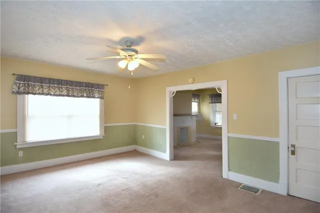 $194,500 | 111 Mulberry Street, Coraopolis, PA 15108